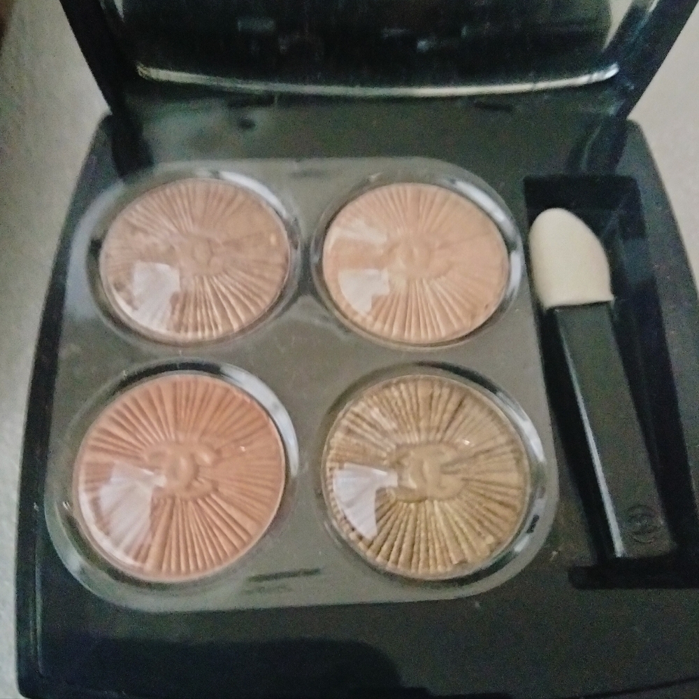 Chanel Les 4 Ombres 747 Mediterraneen - Picture 7 of 7